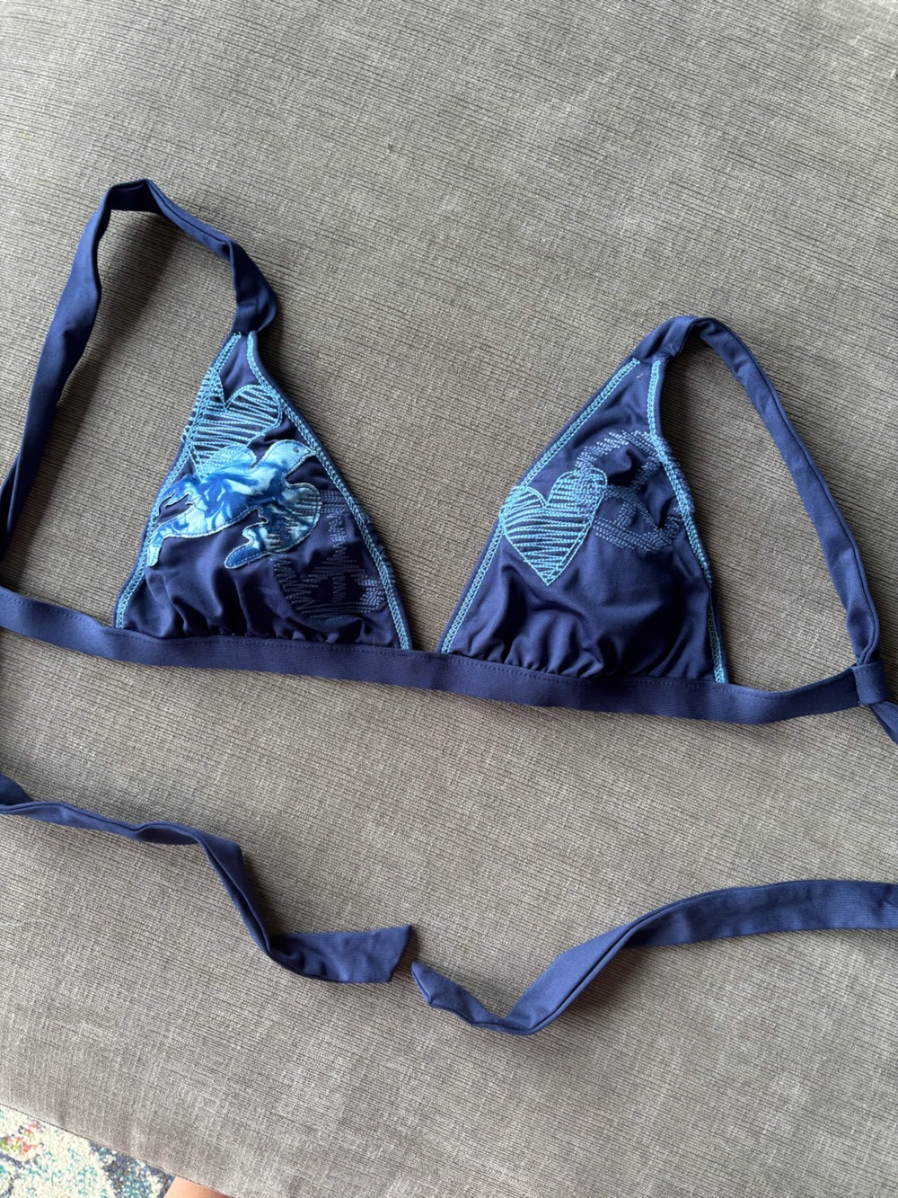 Vintage Lucky Brand Navy Blue Embroidered Applique Bikini Top Size M Y2K
